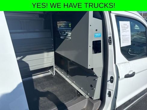 Used 2022 Ford Transit Connect XL image 11