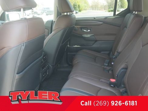 New 2026 Honda Pilot image 40