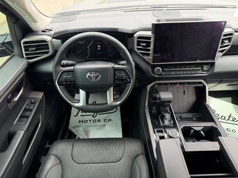 Used 2022 Toyota Tundra SR5 w/ TRD Off-Road Premium Package AWD/4WD image 11