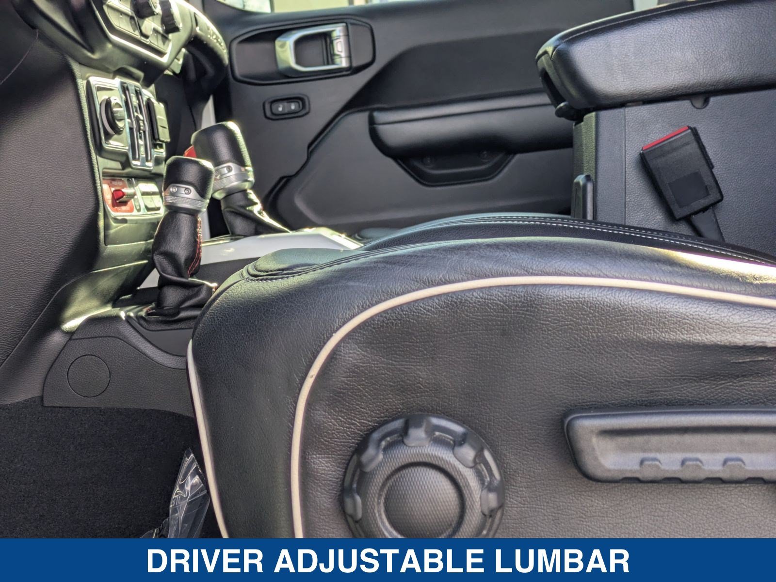 Used 2021 Jeep Wrangler Unlimited Rubicon AWD/4WD image 23