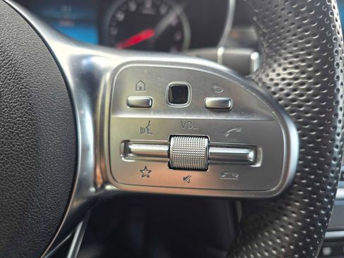 Certified 2022 Mercedes-Benz GLC 300 4MATIC image 32