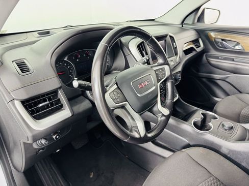 Used 2020 GMC Terrain SLE image 7
