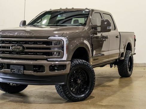 Used 2026 Ford F250 King Ranch w/ Chrome Package AWD/4WD image 25