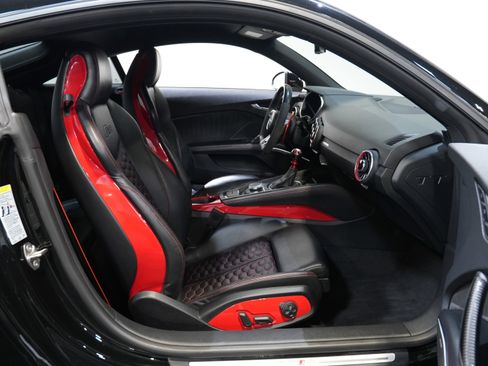 Used 2019 Audi TT RS w/ Technology Package image 30