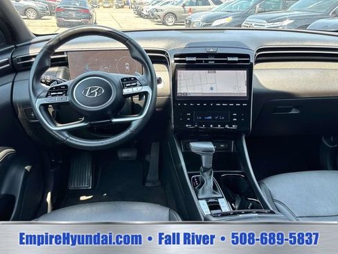Used 2024 Hyundai Santa Cruz Limited AWD/4WD image 12