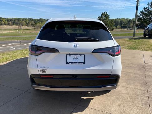 Used 2026 Honda HR-V EX-L image 5