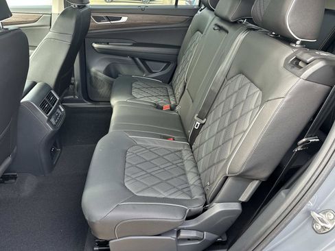 New 2026 Volkswagen Atlas SEL Premium R-Line image 12