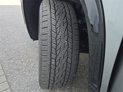 New 2025 Buick Enclave Sport Touring image 34