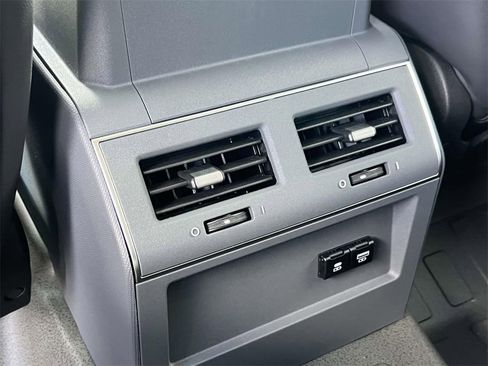 New 2025 INEOS Grenadier Fieldmaster Edition image 14