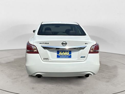 Used 2013 Nissan Altima 2.5 SV FWD image 5