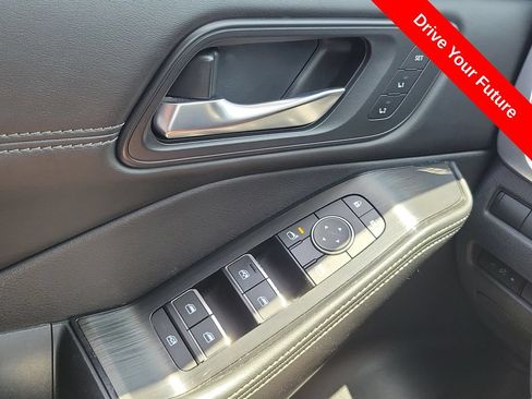 Used 2023 Nissan Rogue SL w/ SL Premium Package FWD image 17