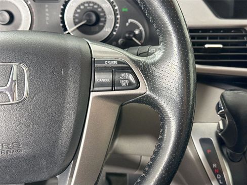 Used 2014 Honda Odyssey EX-L image 17