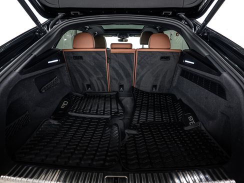 Certified 2023 Audi Q8 Premium Plus w/ Premium Plus Package image 20