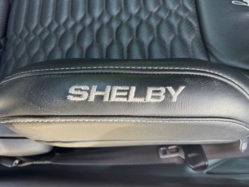 Used 2021 Ford Mustang Shelby GT500 w/ Carbon Fiber Track Pack RWD image 42