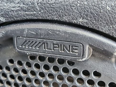 Used 2013 Jeep Wrangler Unlimited Sahara w/ Dual Top Group image 29