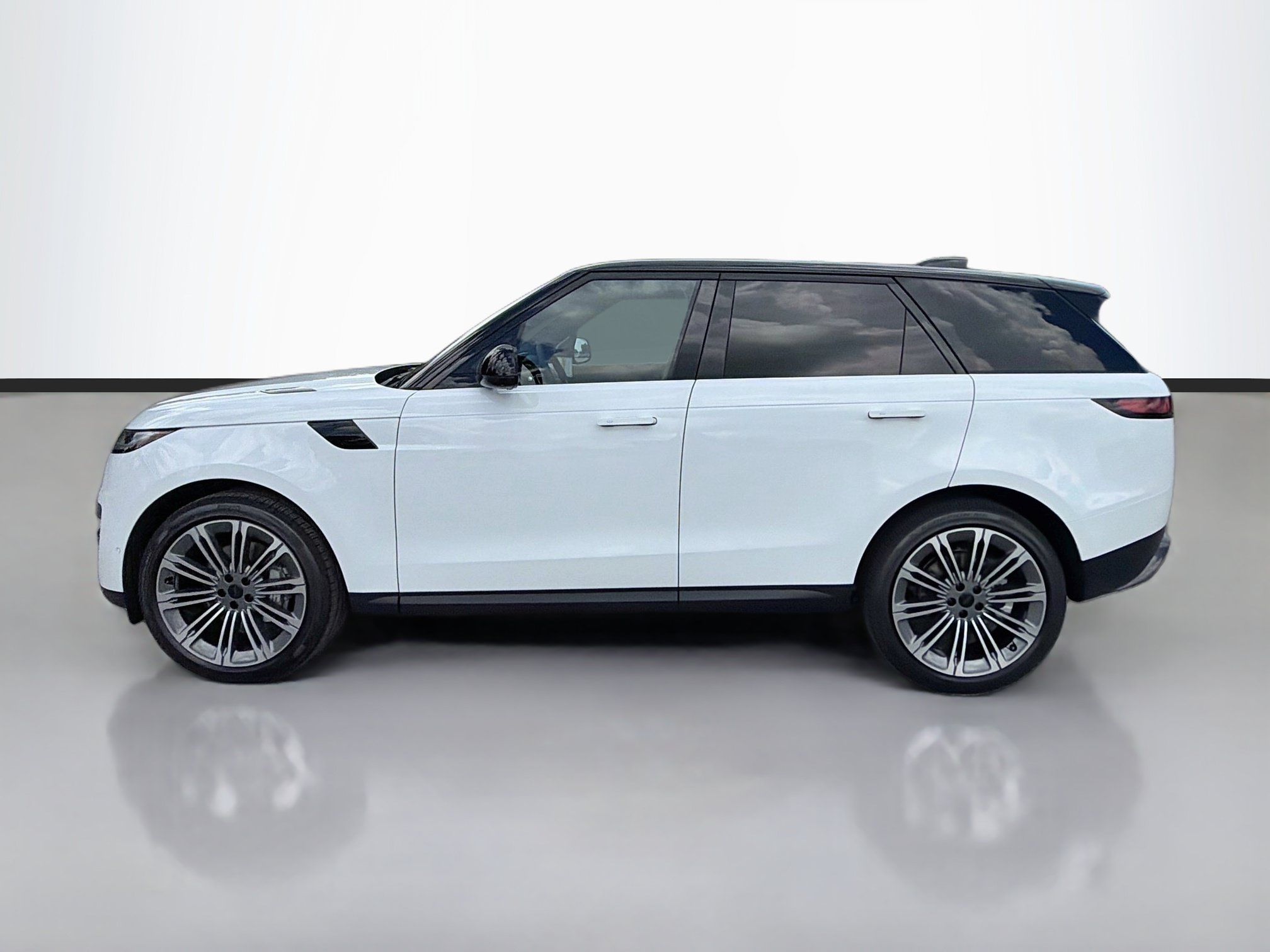 New 2027 Land Rover Range Rover Sport SE AWD/4WD image 2