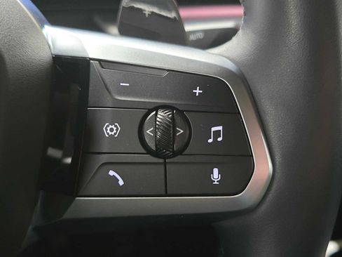 Used 2025 BMW X2 xDrive28i w/ Technology Package image 34