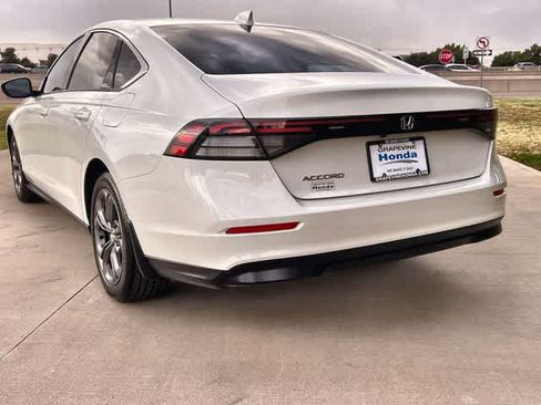 Used 2023 Honda Accord EX image 5