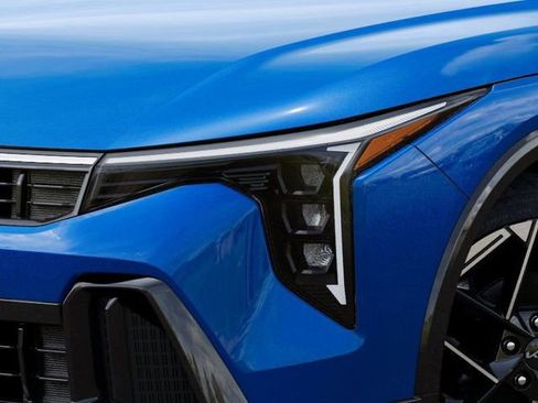 New 2025 Kia K4 GT-Line image 12