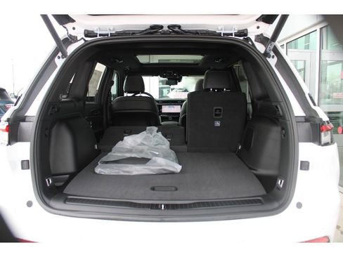 New 2026 Jeep Grand Cherokee Limited Reserve AWD/4WD image 38