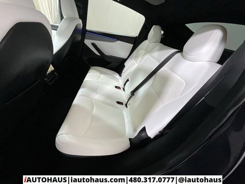 Used 2026 Tesla Model Y AWD image 15