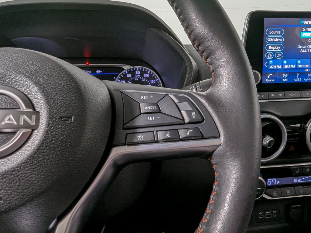 Used 2024 Nissan Sentra SR w/ SR Premium Package FWD image 36