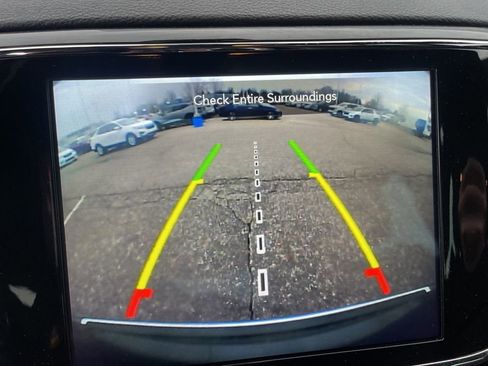 Used 2019 Jeep Grand Cherokee Limited AWD/4WD image 15