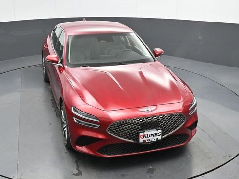 Used 2023 Genesis G70 2.0T image 40