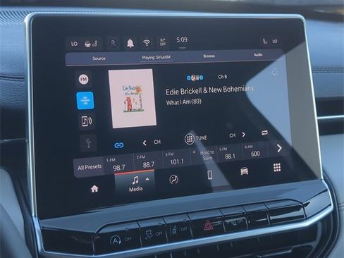 Certified 2024 Jeep Compass Limited image 17