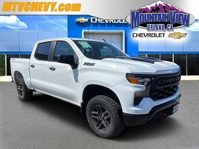 New 2026 Chevrolet Silverado 1500 Custom Trail Boss w/ LPO, Dark Essentials Package