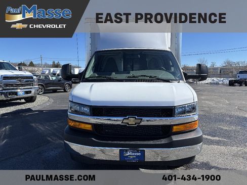 New 2024 Chevrolet Express 3500 w/ Power Convenience Package RWD image 2