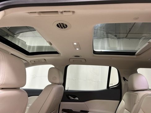 Used 2020 GMC Acadia Denali w/ Trailering Package image 6