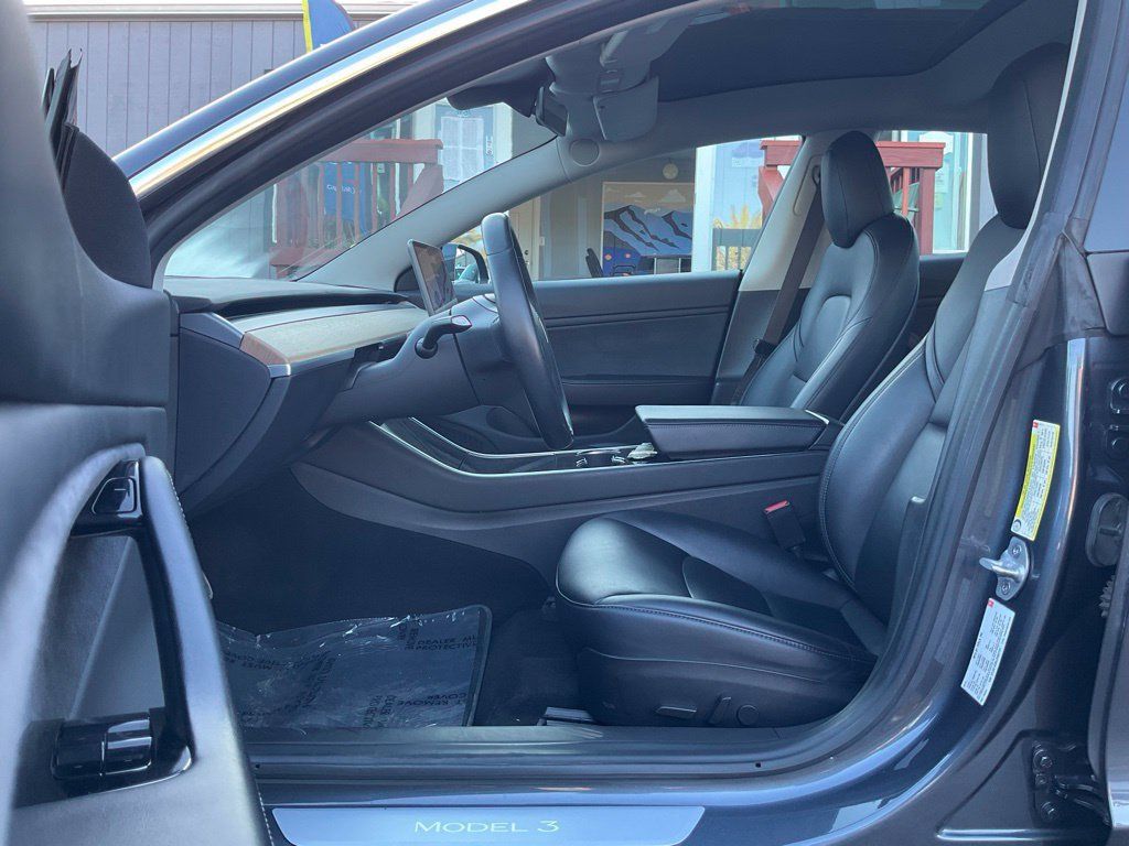 Used 2018 Tesla Model 3 Performance AWD/4WD image 7