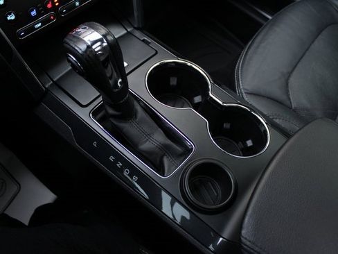 Used 2018 Ford Explorer Limited w/ Equipment Group 301A image 27