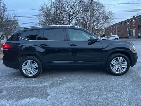 Used 2019 Volkswagen Atlas SE w/ Towing Package image 6