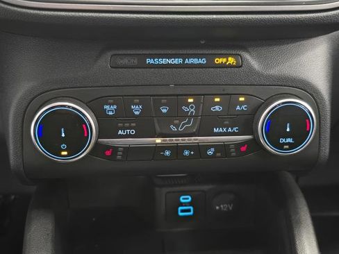 Used 2023 Ford Escape Active AWD/4WD image 20