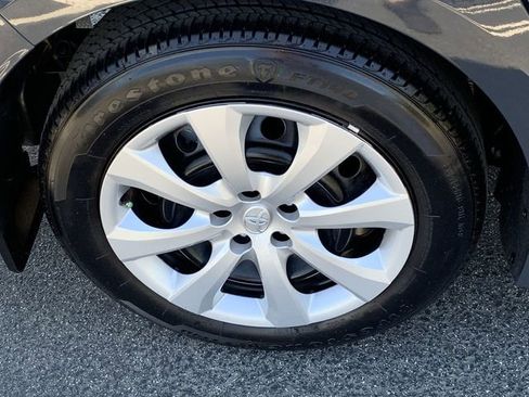 Certified 2025 Toyota Corolla LE FWD image 33