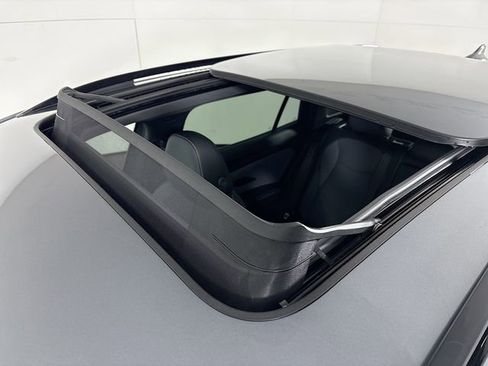 New 2026 Volkswagen Tiguan SE R-Line image 21