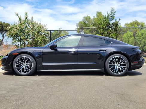 Certified 2023 Porsche Taycan w/ Premium Package RWD image 2