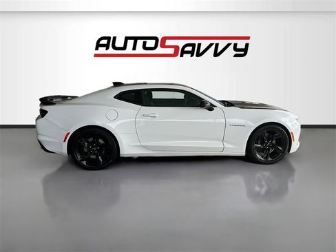 Used 2024 Chevrolet Camaro SS image 8
