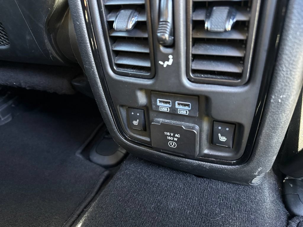 Used 2024 Dodge Durango R/T AWD/4WD image 19