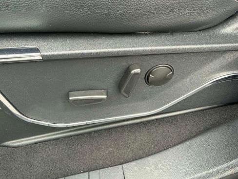 Used 2023 Ford F250 Lariat w/ Lariat Ultimate Package image 21