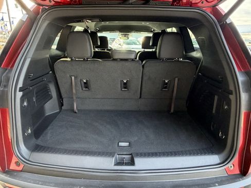 Used 2024 GMC Acadia AT4 w/ Super Cruise Package image 4