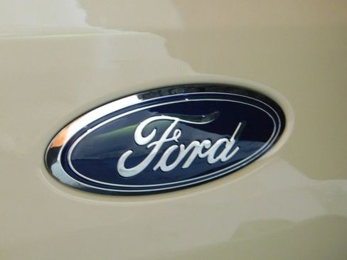 New 2025 Ford Bronco Outer Banks w/ Sasquatch Package image 7