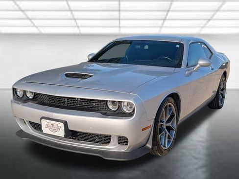 Used 2022 Dodge Challenger GT RWD image 24