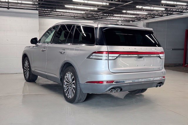 Used 2020 Lincoln Aviator Reserve w/ Equipment Group 201A AWD/4WD image 3
