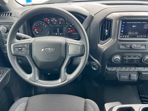 New 2026 Chevrolet Silverado 1500 Custom Trail Boss w/ Dark Appearance Package image 11