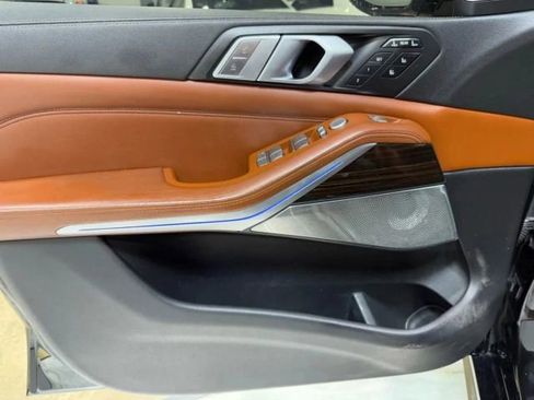 Used 2019 BMW X7 xDrive50i w/ Dynamic Handling Package image 12