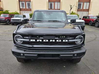 New 2026 Ford Bronco Outer Banks