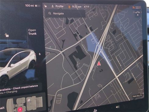 Used 2021 Tesla Model Y Long Range image 22